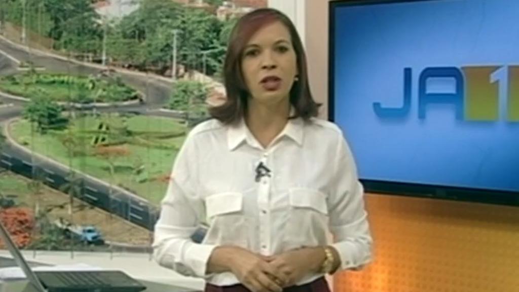 Imagem com foto de Leilane Lustosa ex-apresentadora da TV Anhanguera afiliada da Globo em Tocantins