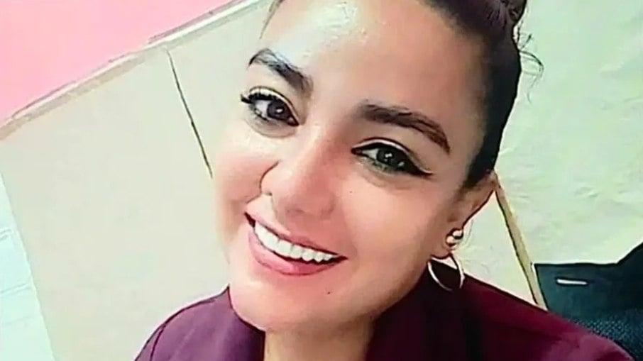 Cantora peruana Yuliana Perea morreu aps se submeter a uma lipoaspirao