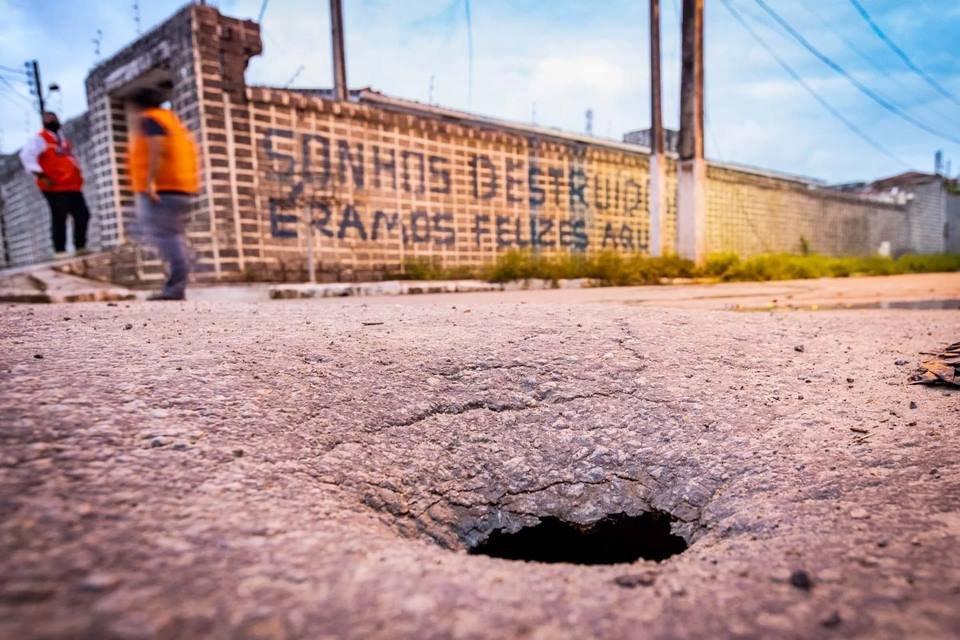 Colapso por causa de mina em Macei mostrado por reportagem do Metrpoles