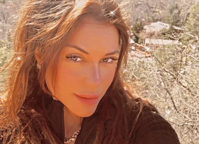 Vencedora do BBB 11 Maria Melilo usou o prmio para fazer investimentos e comprar imveis em So Paulo Agora a milionria trabalha como modelo tem conta na plataforma de contedo adulto OnlyFans e digital influencer Foto Reproduo