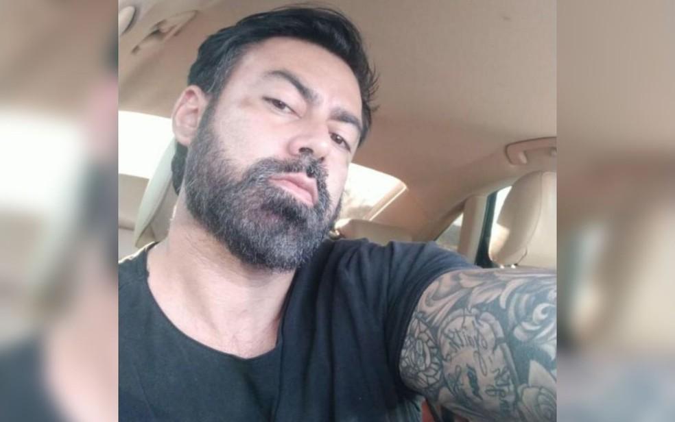 Mdico Thiago Rosa de 39 anos que morreu em um acidente na GO-060 entre Santa Brbara de Gois e Claudinpolis Gois Foto ReproduoRedes Sociais