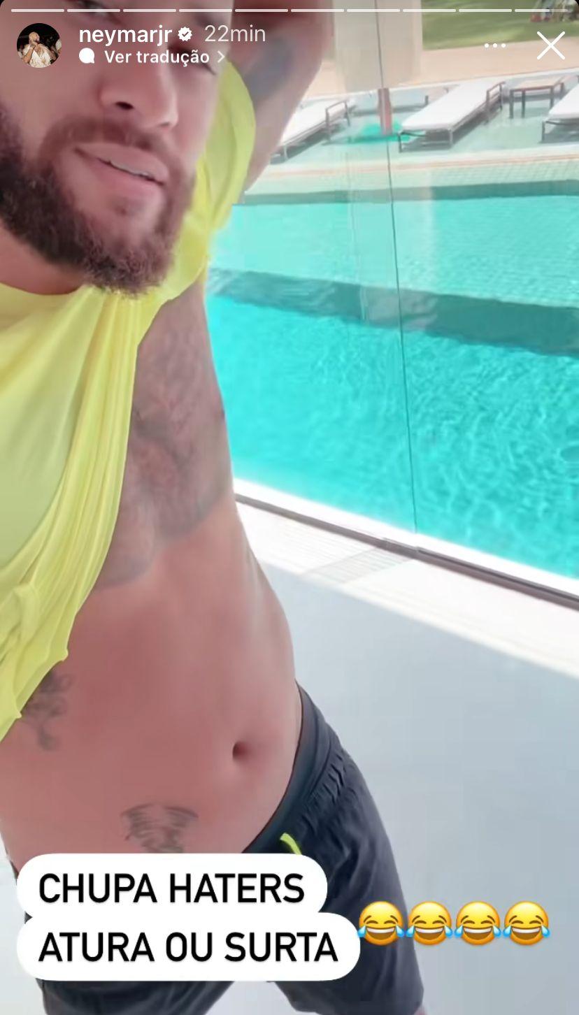 Neymar Jr perde a pacincia com comentrios sobre fsico e exibe barriga