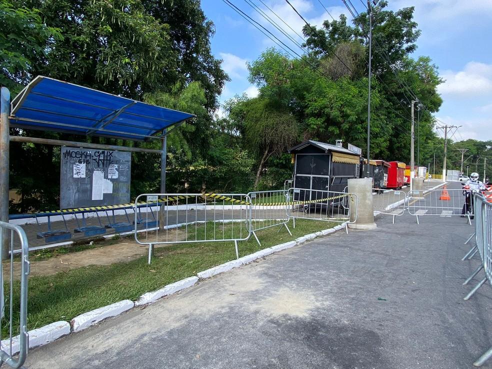 Jovem morto a tiros em confuso na avenida onde acontecia ensaio de escola de samba em Guaratinguet Foto Laurene SantosTV Vanguarda