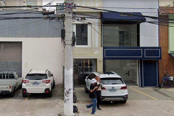 Imagem colorida mostra a fachada da clnica Natalia Becker no Campo Belo zona sul de So Paulo - Metrpoles