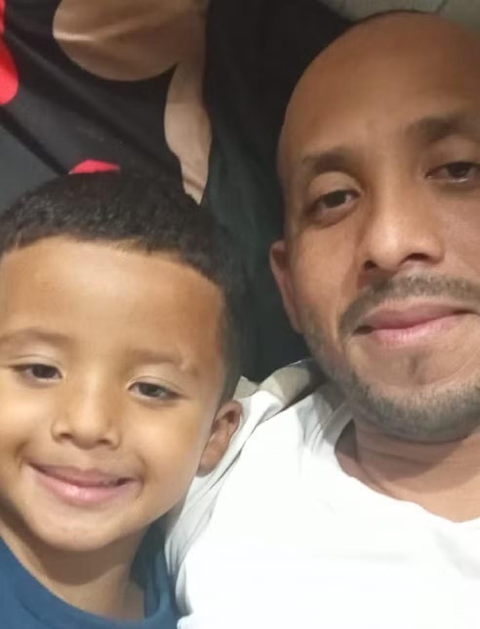 Image: https://mulherinteressante.com/wp-content/uploads/2024/06/postiimg-6660bbf118ffb3720.jpg Kaique e o pai Marco Foto Arquivo pessoal