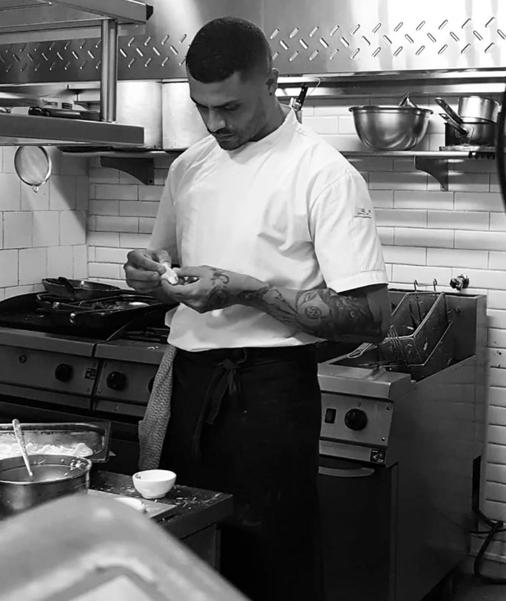 Martins na cozinha Foto Reproduo