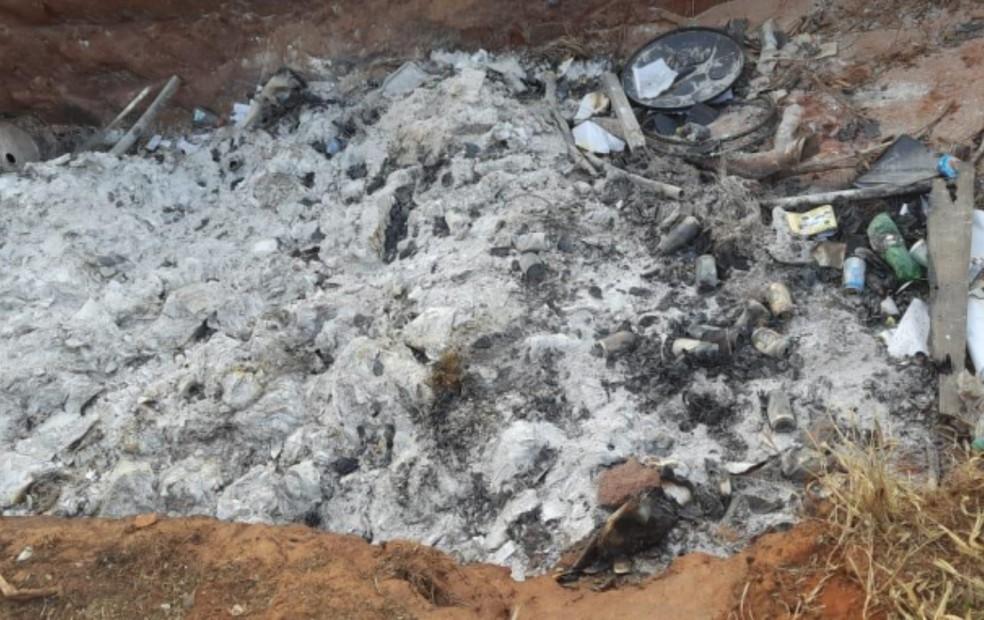 Corpo foi descartado e queimado por quatro dias em rea rural de Bauru SP Foto Polcia CivilDivulgao
