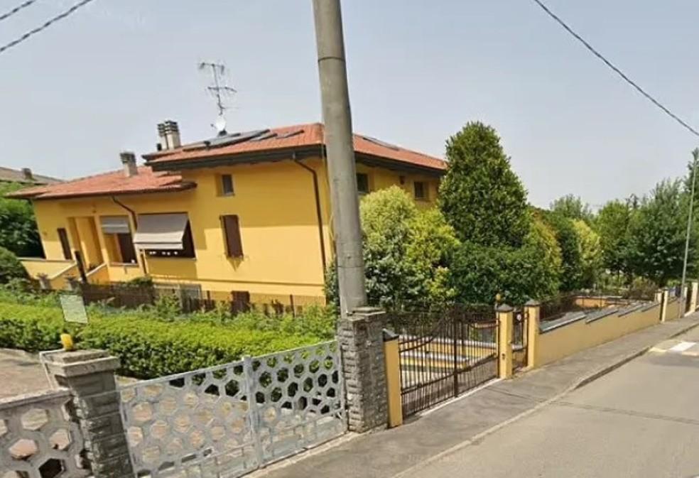 Casa em Traversetolo Itlia em cujo jardim foram achados os corpos de dois bebs Foto ReproduoGoogle Street View