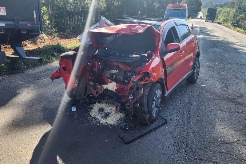 Empresria estava no carro FiatPalio com o marido e as duas filhas 8211 Foto Polcia Militar RodoviriaDivulgaoND