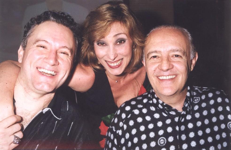 Edi Botelho Brbara Bruno e Ney Latorraca em 1999 Foto Armando ArajoDivulgao