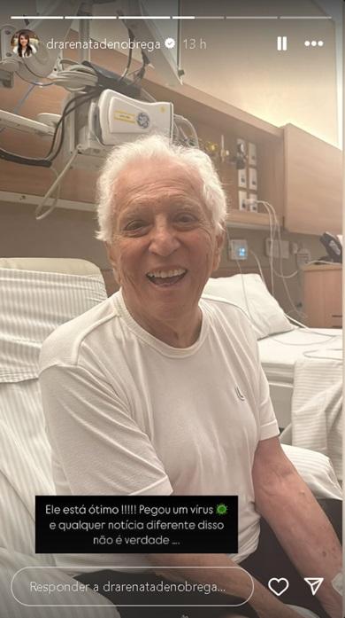 Renata Domingues mostra foto de Carlos Alberto de Nbrega ReproduoInstagram