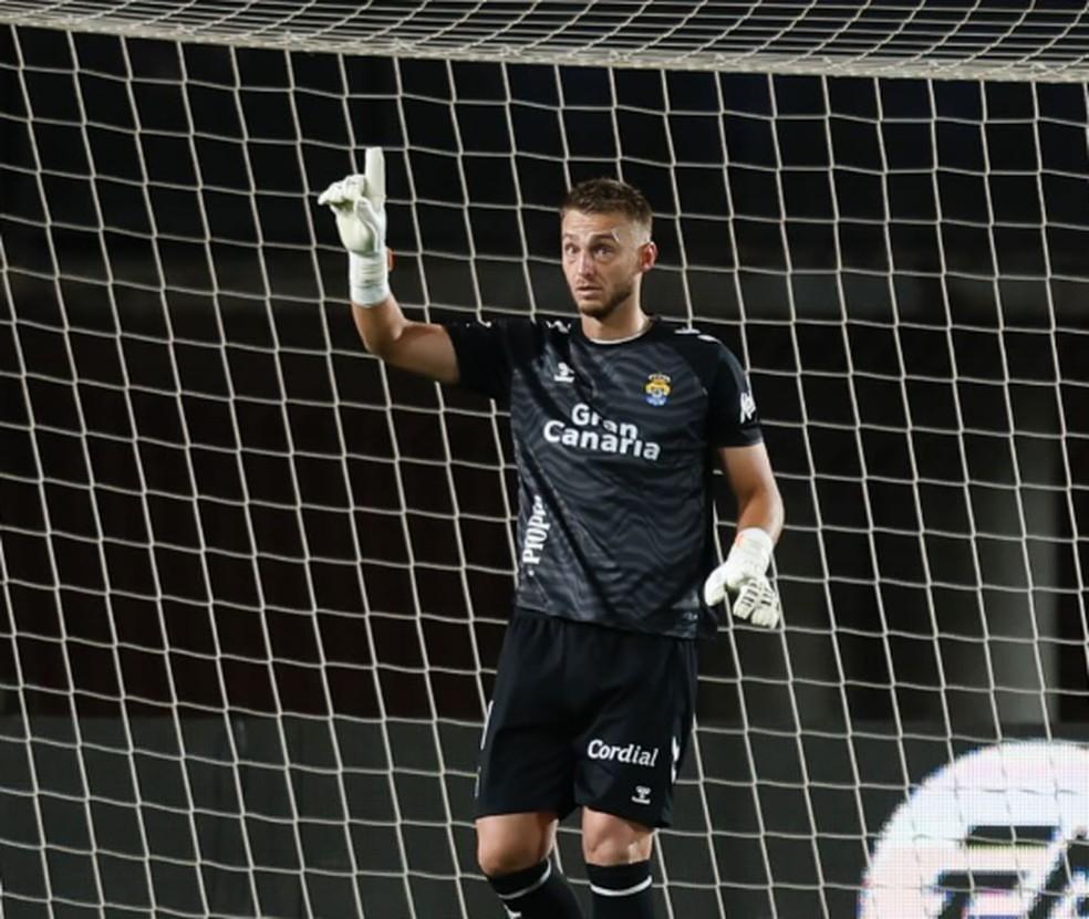 Jasper Cillessen em campo por Las Palmas Foto ReproduoInstagram