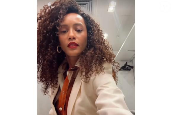 Adeus dinheiro contado Em Vale Tudo Raquel choca com transformao radical e visual rica abre nova fase eletrizante da novela veja o antes e depois - Purepeople
