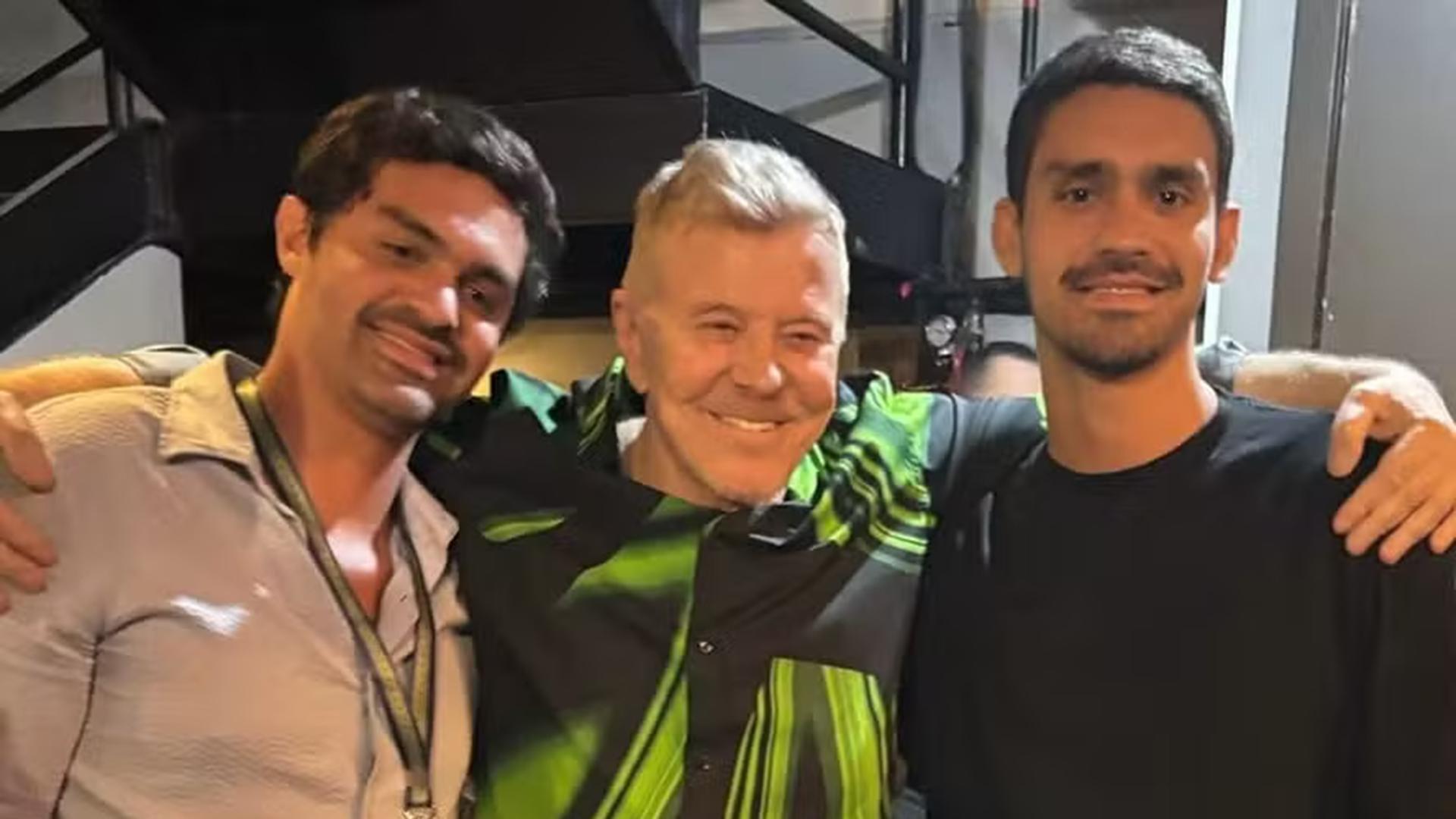 Image: https://mulherinteressante.com/wp-content/uploads/2025/07/postiimg-687147a5e9ec36145.jpg Miguel Falabella com os filhos Theo e Cassiano - Foto Reproduo Instagram
