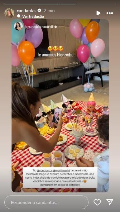 Mavie ganha surpresa de Carol Dantas e do irmo - ReproduoInstagram brunabiancardi 