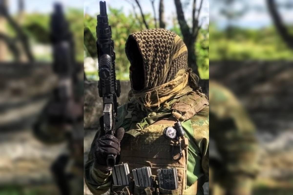 Veja foto de Japinha do CV antes de execuo com tiro de fuzil na cara