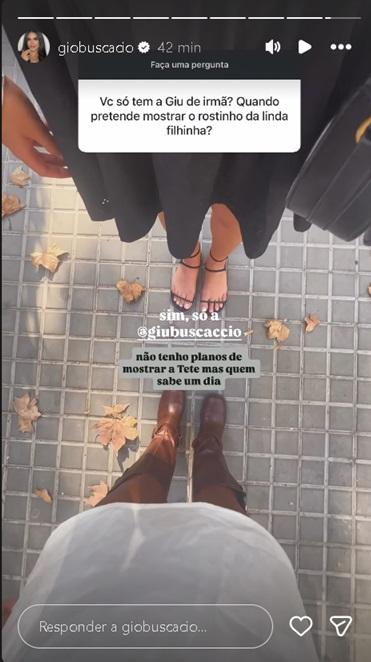 Storie de Giovanna Buscacio no Instagram - Foto giobuscacio