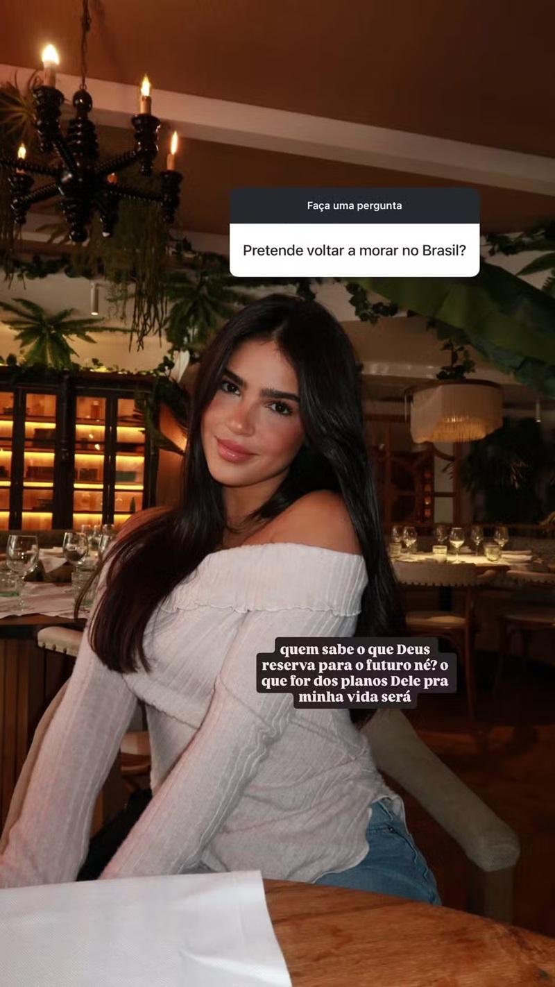 Storie de Giovanna Buscacio no Instagram - Foto giobuscacio